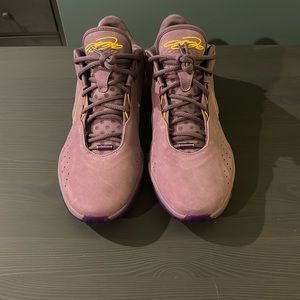 Lebron XXI freshwater never warn